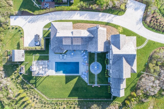 Exterior nantucket custom home mill pond building company 005