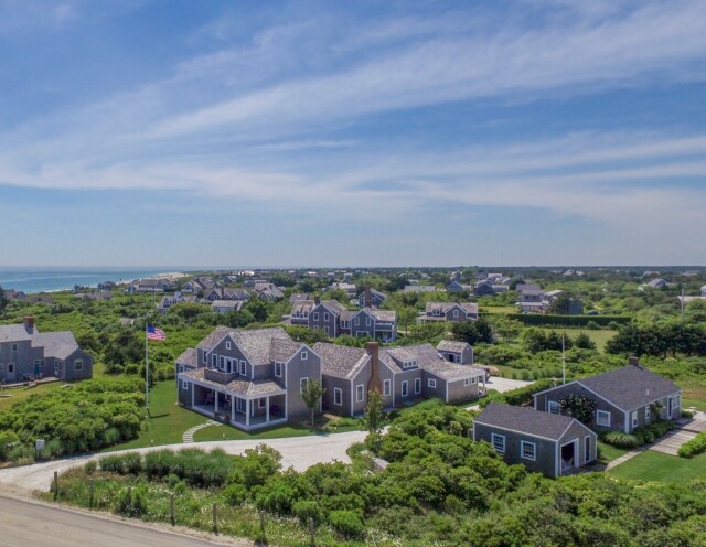 Exterior nantucket custom home mill pond building company 007